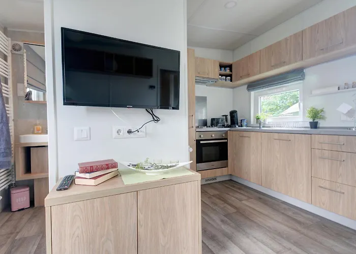 Tiny Haus Lieblingsplatzl By Interhome בית נופש
