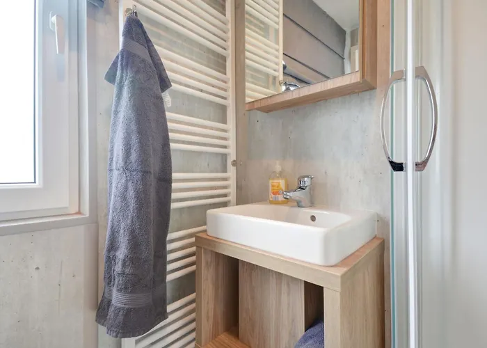 Tiny Haus Lieblingsplatzl By Interhome בית נופש בילנגריס